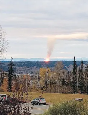  ?? DHRUV DESAI VIA THE ASSOCIATED PRESS FILES ?? An explosion on Enbridge’s Westcoast Mainline gas system is seen near Prince George, B.C. A plan to pump gas through another line in the same right-of-way has been OK’D.