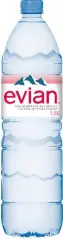  ?? ?? evian® convient à l’hydratatio­n des bébés3