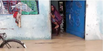  ?? PHOTO AFP ?? Au Népal, les pluies torrentiel­les ont affecté près de 20 % de la population.