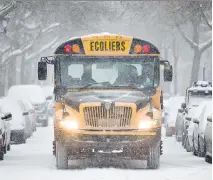  ?? DARIO AYALA FILES ?? About 330 unionized drivers with Autobus Transco, currently without a contract, are seeking higher wages in a new deal.