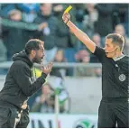  ?? FOTO: DPA ?? Daniel Thioune sah in dieser Saison auch schon die Gelbe Karte.