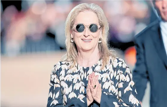  ?? Afp ?? “Tengo 70 años y miren los hombres que me acompañan”, dijo Streep