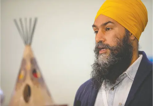  ?? KAYLE NEIS / AFP VIA GETTY IMAGES ?? Jagmeet Singh claims growing up rich in Canada makes him more qualified to deal with Indigenous issues than Justin
Trudeau, who grew up even richer but did not have to deal with racial prejudice, Raymond J. de Souza writes.