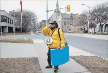  ?? JULIE JOCSAK THE ST. CATHARINES STANDARD ?? Frederick Bracken stands outside the Niagara Regional Police detachment in St. Catharines in this file photo.