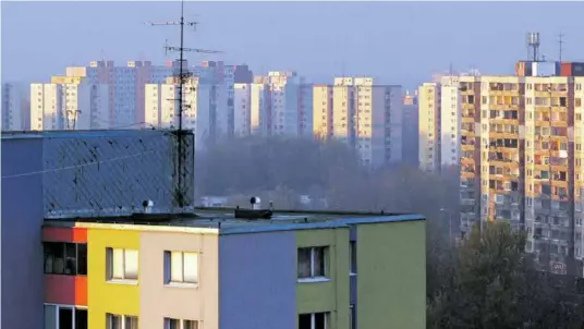  ?? ?? Ak ste v uplynulom roku získali nehnuteľno­sť, alebo ak ste ju zdedili, musíte podať daňové priznanie.
FOTO: HN/PAVOL Funtál