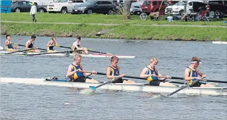  ?? BERND FRANKE
THE ST. CATHARINES STANDARD ?? E.L. Crossley’s junior men’s coxed 72-kilogram four trails Canisius and Sir Winston Churchill across the finish line at the South Niagara Invitation­al Regatta Saturday in Welland.