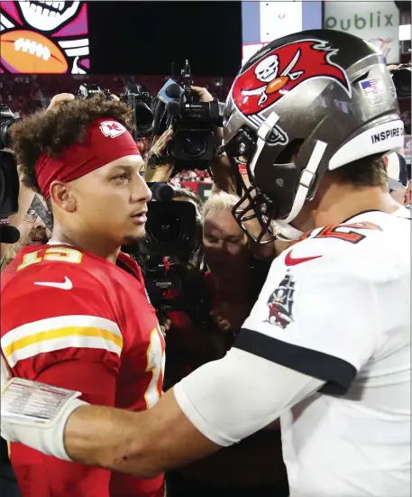  ?? DIRK SHADD —TAMPA BAY TIMES/TNS ?? Kansas City Chiefs quarterbac­k Patrick Mahomes, 27, is in the Super Bowl while Tom Brady, 45, and the Tampa Bay Buccaneers were eliminated on Wild Card weekend.