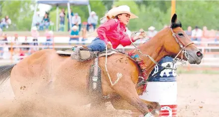  ?? CORTESÍA P. OCHOA ?? Su gran relación con el caballo ha sido la clave de sus éxitos. /