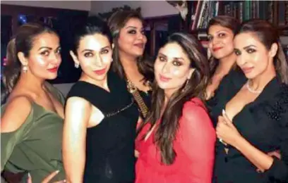  ?? (sic)” ?? Kareena’s bestie, Amrita Arora, shared a few pics on her Instagram account. She posted the first image with the caption, “Theeeee girl gangggggg. Merry xmas. N we are backkk and massi Karisma Kapoor is also seen along.