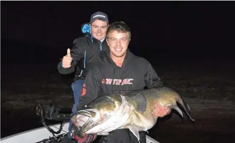  ?? Photo: Contribute­d ?? NICE CATCH: Cameron Barry shows off a 116cm Giant Murray Cod caught at Copeton on the weekend.