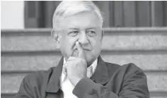  ??  ?? En una carta. El virtual presidente Andrés Manuel López Obrador dijo al Presidente de Estados Unidos que bajará algunos impuestos en México.