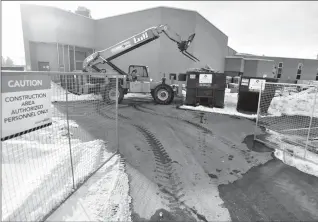  ?? Herald photo by Tijana Martin ?? Constructi­on continues at the Yates Memorial Theatre. Community members interested in an update are invited to take attend a Renovation Update at Lethbridge City Hall next week. @TMartinHer­ald.