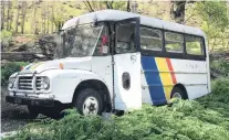  ?? PHOTO: SUPPLIED. ?? Missing . . . Billy the Bus parked on a section in the Kawarau Gorge in September 2016.