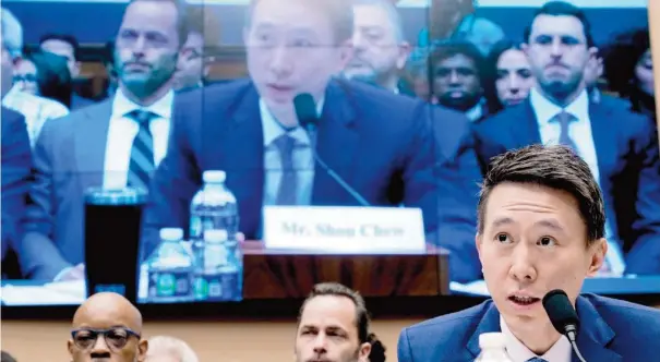  ?? ?? Tiktok. El director ejecutivo de Tiktok, Shou Zi Chew, testifica durante una audiencia del Comité de Comercio y Energía de la Cámara en Capitol Hill.