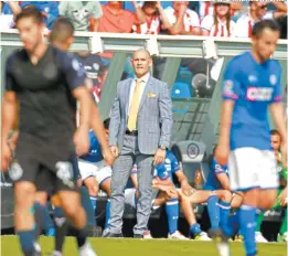  ??  ?? Paco Jémez observa el juego