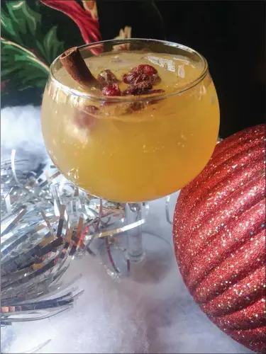  ?? COURTESY OF PROSPERITY SOCIAL CLUB ?? This holiday sangria will be served for the New Year’s Day brunch at Prosperity Social Club in Cleveland’s Tremont neighborho­od.