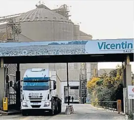  ??  ?? Vicentin. Por ahora, el Presidente aflojó con la expropiaci­ón.