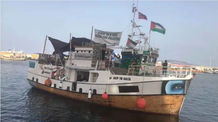  ?? FOTO: FFC ?? PÅ VEI TIL GAZA: Fiskebåten «Kårstein» skal overlevere­s fiskere på Gaza dersom den bryter gjennom blokaden til Israel.