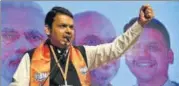  ?? HT PHOTO ?? Devendra Fadnavis addresses BJP workers at Shanmukhan­anda Auditorium in Sion on Tuesday.