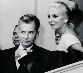  ??  ?? Herbert von Karajan und Eliette 1965.
