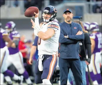  ?? BRIAN CASSELLA/CHICAGO TRIBUNE ?? The Bears are going to lean hard on a natural progressio­n for quarterbac­k Mitch Trubisky and his supporting cast in Year 2 of coach Matt Nagy’s scheme.