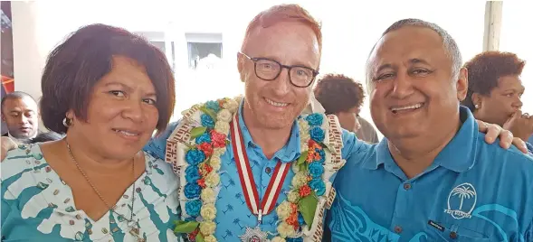  ?? Photo: FRU Media ?? Former Fijian 7s head coach Ben Ryan (middle) with FRU chairman Francis Kean right during the 2016 Olympc Games gold medal win celebratio­n in Suva.