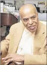  ?? AP PHOTO ?? In this 2004 photo, Jazz singer Jon Hendricks talks about his career in jazz at his home in Toledo, Ohio. Hendricks, singer and lyricist who with the trio Lambert, Hendricks & Ross popularize­d the “vocalese” singing style in which words were added to...