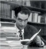  ??  ?? Errori e disegni Qui sopra: un foglio della lettera autografa di Italo Calvino (1923-1985) messa in vendita dalla libreria antiquaria Pontremoli, con i disegni dello scrittore (nel testo, in evidenza un suo refuso, la parola piovvigino­sa anziché...