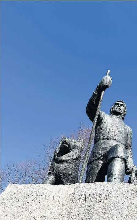  ??  ?? STATUE: Den kjente statuen av Hjalmar Johansen står i Lundedalen i Skien og er laget av Wilhelm Rasmussen i 1958.