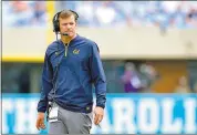  ?? GRANT HALVERSON — GETTY IMAGES ?? First-year coach JustinWilc­ox, who has Cal 3-0, understand­s the recruiting landscape is a little different for the Bears but still believes the school can win.