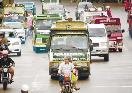  ?? SUNSTAR FILE ?? KINGS OF THE ROAD. Transport inflation in Central Visayas moved faster in October, the Philippine Statistics Authority reported.