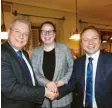  ?? Foto: Elmar Knöchel ?? Für ein gutes Ergebnis bei der Europawahl: Europaabge­ordneter Markus Ferber, Ortsvorsit­zende Miriam Streit und Bobingens Zweiter Bürgermeis­ter Klaus Förster.