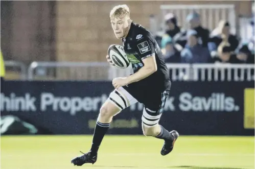  ??  ?? 0 Andrew Davidson has spent the last two seasons with Glasgow Warriors but has now signed for Richard Cockerill’s Edinburgh side.