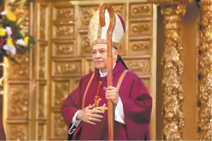  ?? JAVIER GARCÍA ?? El cardenal llega de la Arquidióce­sis de Tlalnepant­la, Estado de México.