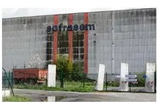  ??  ?? La commission départemen­tale d’aménagemen­t commercial a voté contre, à l’unanimité, le projet d’implantati­on d’un centre Leclerc sur la friche industriel­le de la Sofrasem située le long de la RN12.