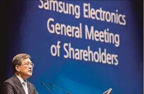  ?? REUTERS PIC ?? Samsung Electronic­s Co co-chief executive officer Kwon Oh-Hyun says there are ‘some negative effects’ to carrying out the proposed division of the company at the moment.