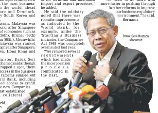  ??  ?? Datuk Seri Mustapa Mohamed