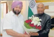  ?? HT PHOTO ?? ■ Punjab chief minister Capt Amarinder Singh greets President Ram Nath Kovind in New Delhi on Thursday.