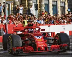  ?? Foto: Getty ?? Ferrari wartet schon lange auf einen Heimsieg in Monza. An diesem Sonntag (15.10 Uhr/RTL) könnte es so weit sein.