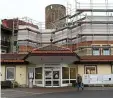  ?? FOTO: UWE ZUCCHI / DPA ?? Die Klinik „Hospital zum Heiligen Geist“in Fritzlar.