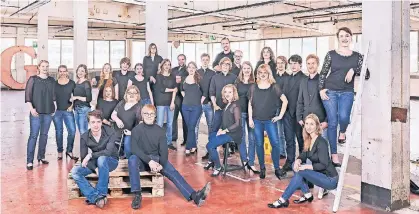  ?? FOTO: JENS WEGENER ?? Der Deutsche Jugendkamm­erchor singt Mitte September beim Eröffnungs­konzert des Festivals Alte Musik in der Klosterbas­ilika Knechtsted­en mit.