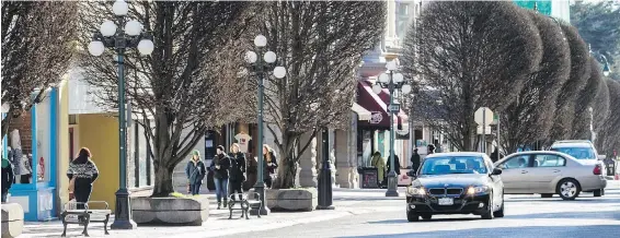  ??  ?? More temporary closures of Government Street to vehicles are being considered by Victoria councillor­s, similar to those undertaken last summer.