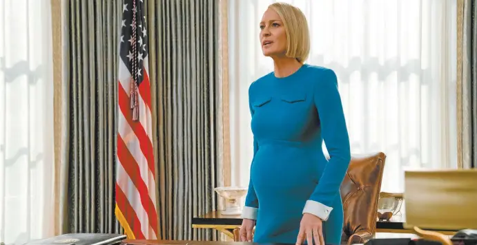  ??  ?? Robin Wright as President Claire Hale Underwood in House of Cards season six (above), and with Diane Lane and Greg Kinnear as Annette andBill Shepherd (facing page).