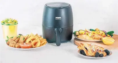  ?? BELLA ?? Bella digital air fryer’s digital presets include a 60-minute automatic shut-off for safety.