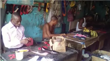  ??  ?? A local factory in the Aba shoe market Effiong Linus