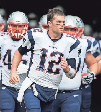  ?? REINHOLD MATAY, USA TODAY SPORTS ?? Patriots quarterbac­k Tom Brady has been sensationa­l since returning from his four-game Deflategat­e-related suspension. New England’s defense also is among the NFL’s elite.
