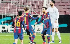  ?? FOTO: EFE ?? Leo Messi y Antoine Griezmann, a golazo limpio
Derribaron el muro del Huesca