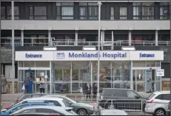  ??  ?? The 78-year-old woman was being treated at Monklands Hospital