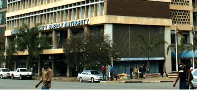  ??  ?? Zesa said recently that it was technicall­y insolvent and may have run up accumulate­d losses of nearly $500 million by December 2017