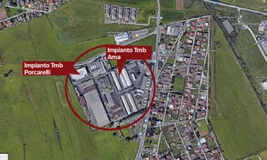  ??  ?? Impianto Tmb Porcarelli
Impianto Tmb Ama
Impianti e case
Ecco nell’immagine di Google Maps una parte delle case dei residenti di Rocca Cencia (sulla destra) e nel cerchio rosso l’impianto Tmb dell’Ama e quello di Porcarelli